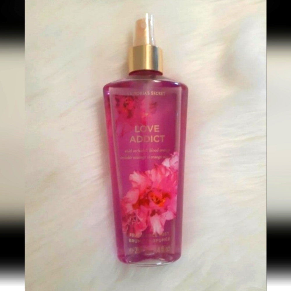 Victoria's Secret Love Addict